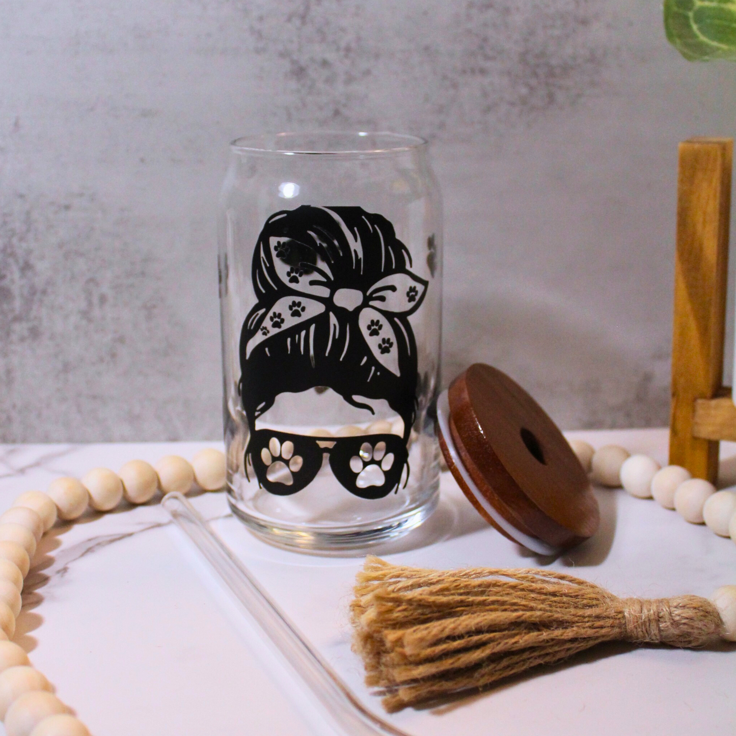 Messy Bun Paw Prints 16oz Libbey Can Glass