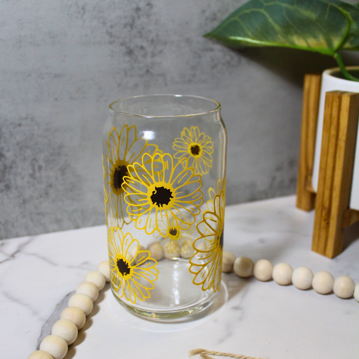 Yellow Flowers 16oz Libbey Can Glass